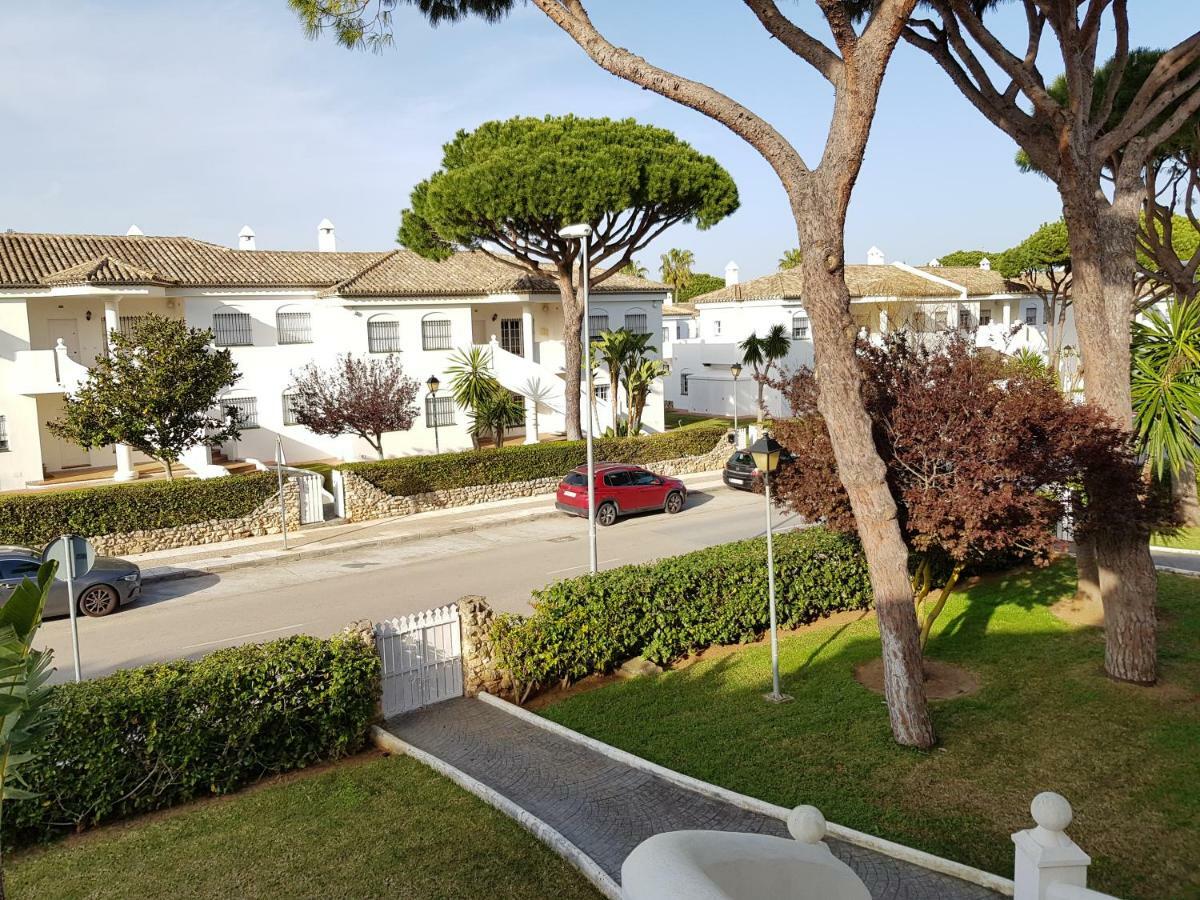 Apartamento Pinar Del Atlantico-La Barrosa 奇克拉纳－德拉弗龙特拉 外观 照片